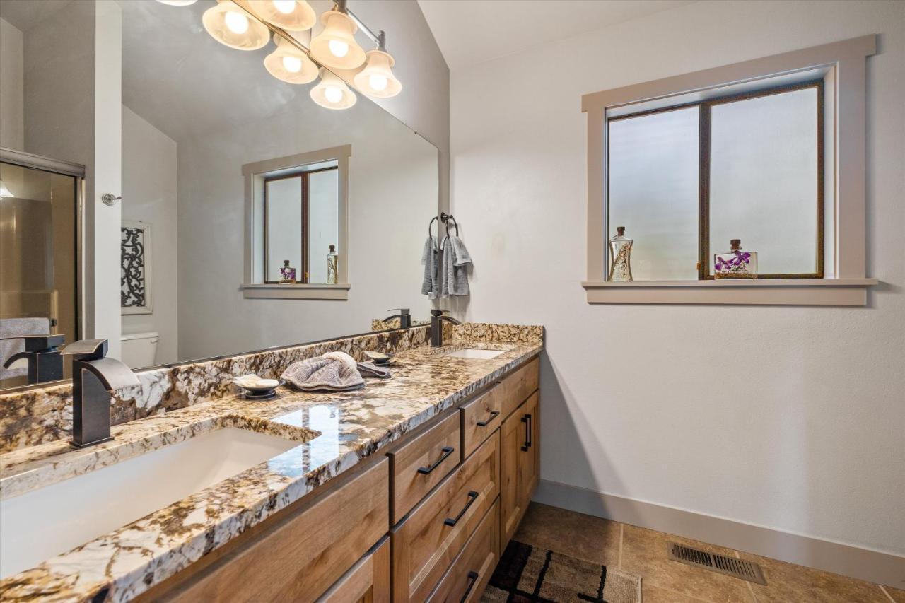 Villa Great Kitchen, Ac, Sharc Access, Hot Tub, Bring Pet! Sunriver Exterior foto